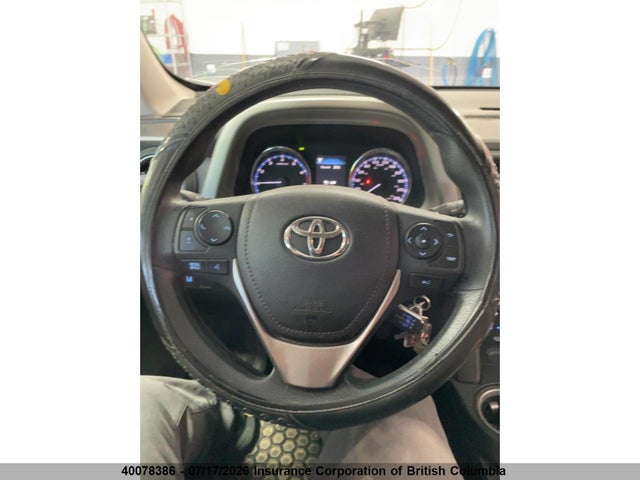2T3BFREV1HW635302 Toyota RAV4