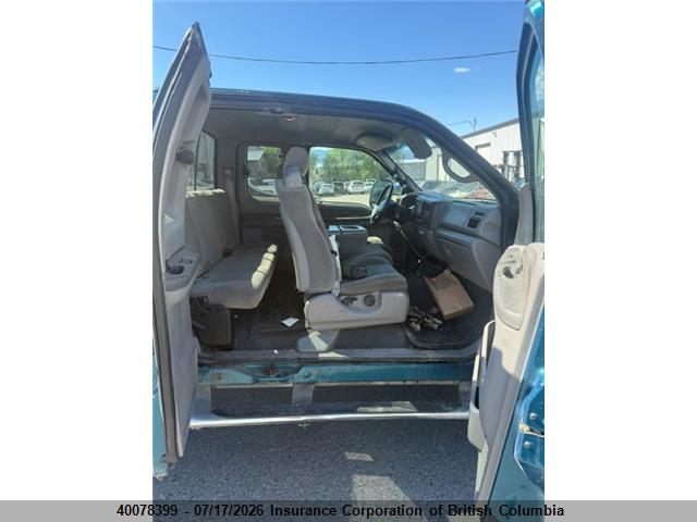 40078399 :رقم المزاد ، 1FTSX31F31EB12515 vin ، 2001 Ford F350 مزاد بيع