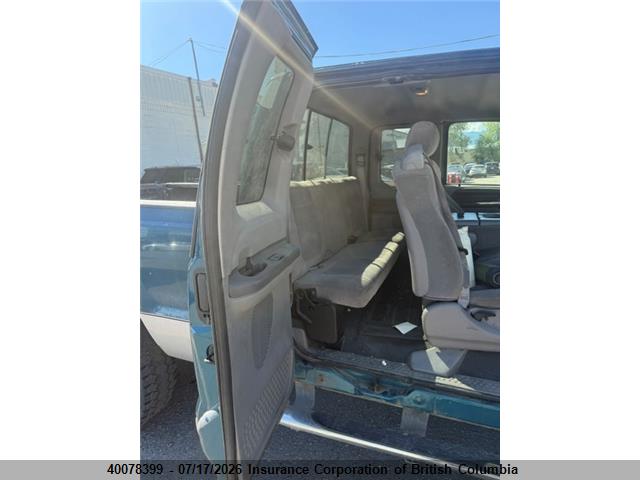 40078399 :رقم المزاد ، 1FTSX31F31EB12515 vin ، 2001 Ford F350 مزاد بيع
