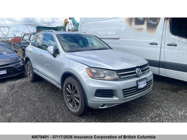 2011 Volkswagen Touareg V6 მანქანა იყიდება აუქციონზე, vin: WVGDF9BP5BD004910, აუქციონის ნომერი: 40078401