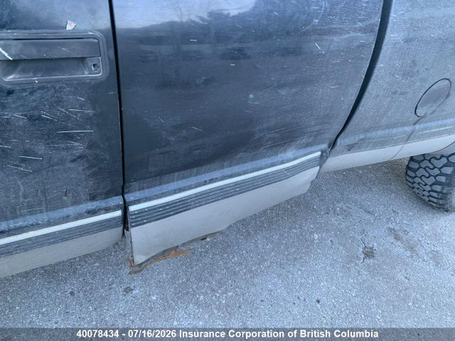 1998 Chevrolet Sierra მანქანა იყიდება აუქციონზე, vin: 1GCGK29F0WE237823, აუქციონის ნომერი: 40078434