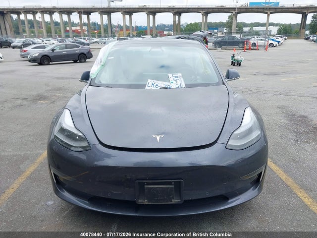 40078440 :رقم المزاد ، 5YJ3E1EA0LF722418 vin ، 2020 Tesla Model 3 مزاد بيع