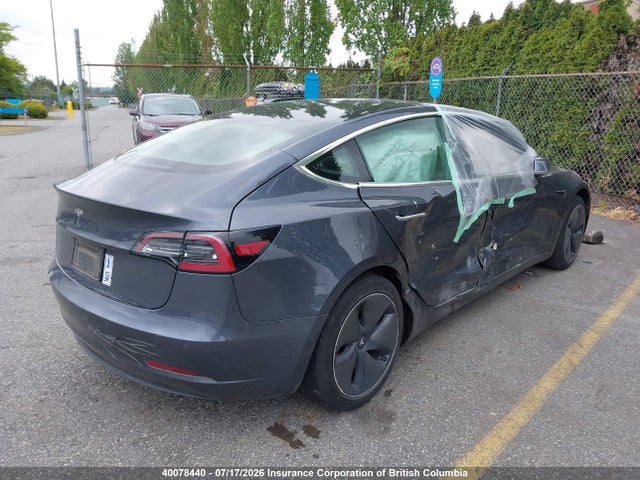 40078440 :رقم المزاد ، 5YJ3E1EA0LF722418 vin ، 2020 Tesla Model 3 مزاد بيع