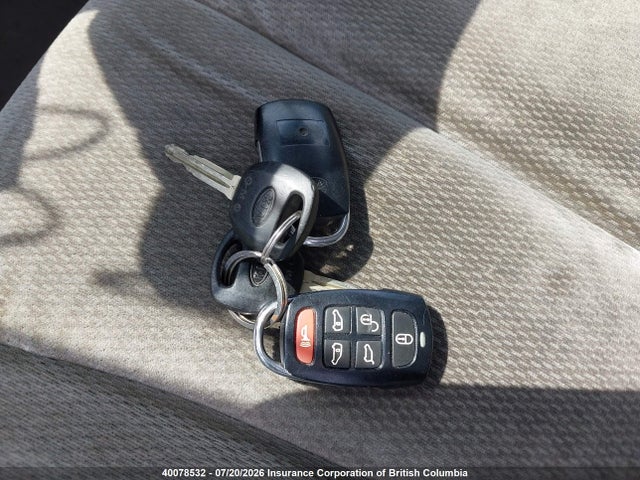 2006 Kia Sedona Ex/lx მანქანა იყიდება აუქციონზე, vin: KNDMB233066024950, აუქციონის ნომერი: 40078532