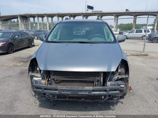 2006 Kia Sedona Ex/lx მანქანა იყიდება აუქციონზე, vin: KNDMB233066024950, აუქციონის ნომერი: 40078532