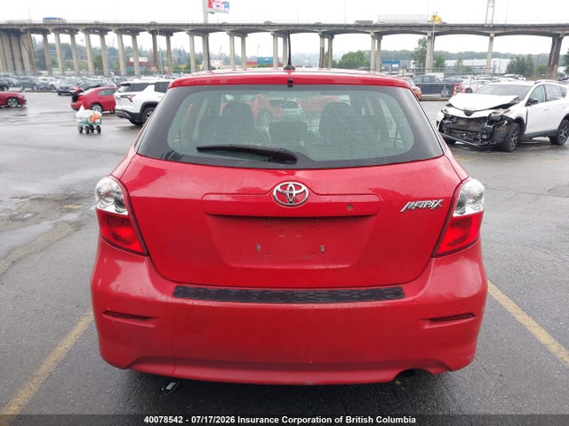 40078542 :رقم المزاد ، 2T1KU4EEXBC581864 vin ، 2011 Toyota Corolla Matrix مزاد بيع