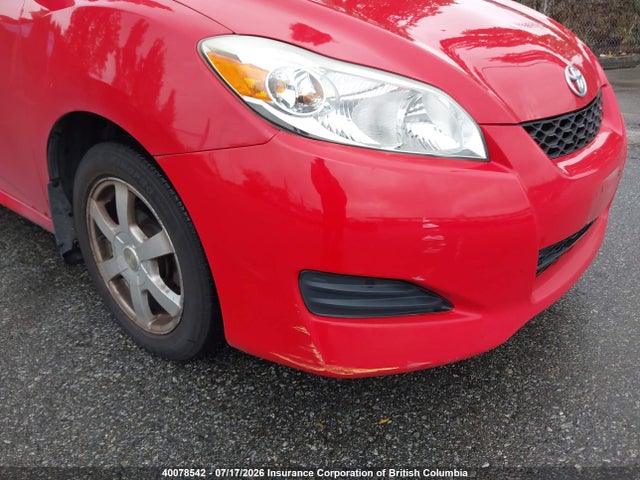 40078542 :رقم المزاد ، 2T1KU4EEXBC581864 vin ، 2011 Toyota Corolla Matrix مزاد بيع