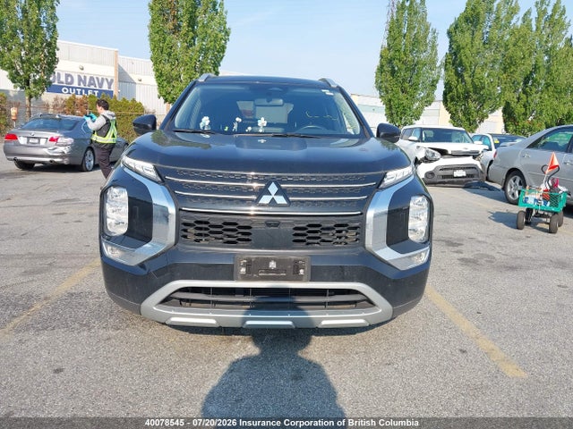 JA4J4UA8XPZ609746 Mitsubishi Outlander Le/le Premium/noir/se/sel