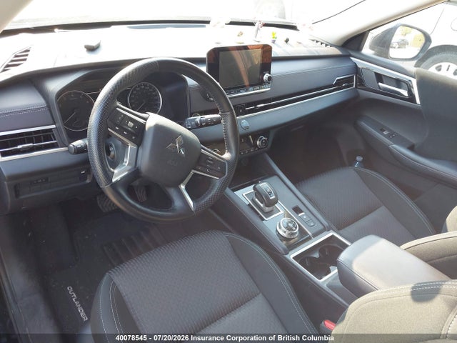 JA4J4UA8XPZ609746 Mitsubishi Outlander Le/le Premium/noir/se/sel