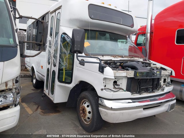 Продажа на аукционе авто 2003 Ford Econoline E350 Super Duty Ctway Van, vin: 1FDWE35L03HB44777, номер лота: 40078548
