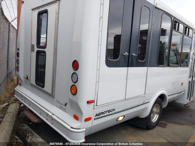 Продажа на аукционе авто 2003 Ford Econoline E350 Super Duty Ctway Van, vin: 1FDWE35L03HB44777, номер лота: 40078548