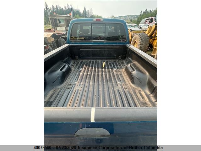 40078560 :رقم المزاد ، 1FTSX31L12EB40496 vin ، 2002 Ford F350 مزاد بيع