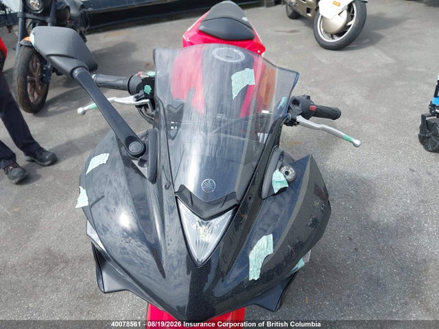 Yamaha YZFR3 2015 MH3RH06N3FK002651 Image 12
