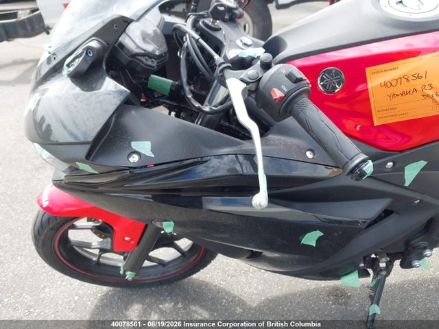 Yamaha YZFR3 2015 MH3RH06N3FK002651 Image 14