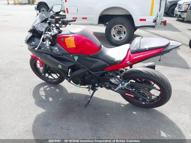 Yamaha YZFR3 2015 MH3RH06N3FK002651 Image 16