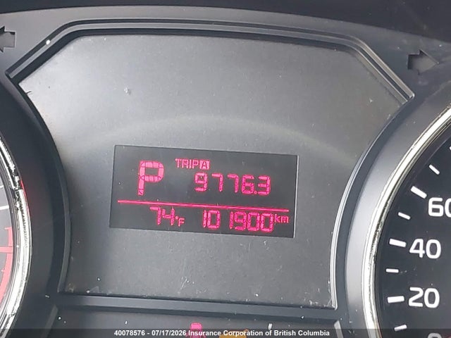 KIA SEDONA LX 2018 KNDMB5C1XJ6384316 Image 16