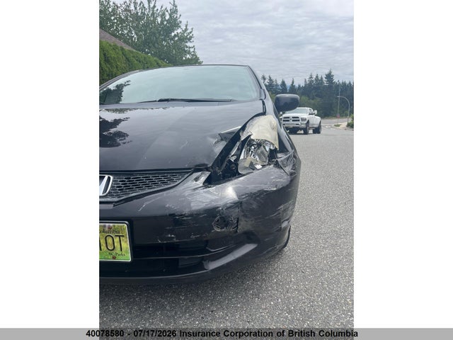 40078580 :رقم المزاد ، LUCGE8H50D3000188 vin ، 2013 Honda Fit مزاد بيع