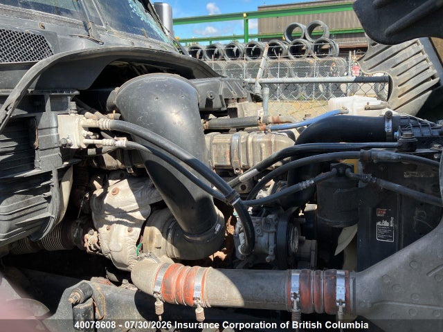 Freightliner Cascadia 125 2017 3AKJGLDR2HSHP7235 Image 17