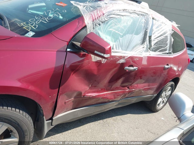 40061724 :رقم المزاد ، 1GNLVFED0AJ258602 vin ، 2010 Chevrolet Traverse Lt مزاد بيع
