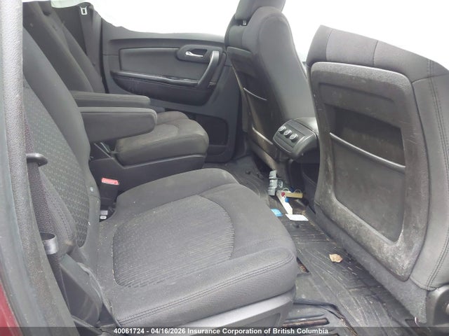 40061724 :رقم المزاد ، 1GNLVFED0AJ258602 vin ، 2010 Chevrolet Traverse Lt مزاد بيع