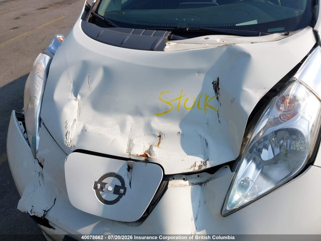 Nissan Leaf 2017 1N4BZ0CPXHC305402 Image 10