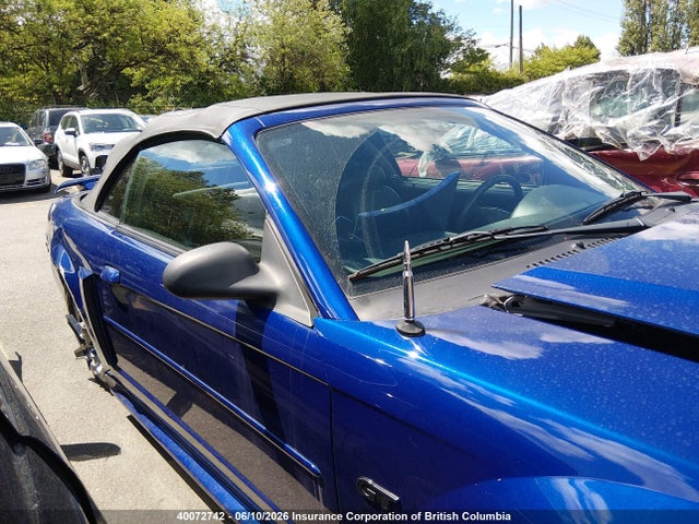 40072742 :رقم المزاد ، 1FAFP45XX2F193346 vin ، 2002 Ford Mustang Gt مزاد بيع