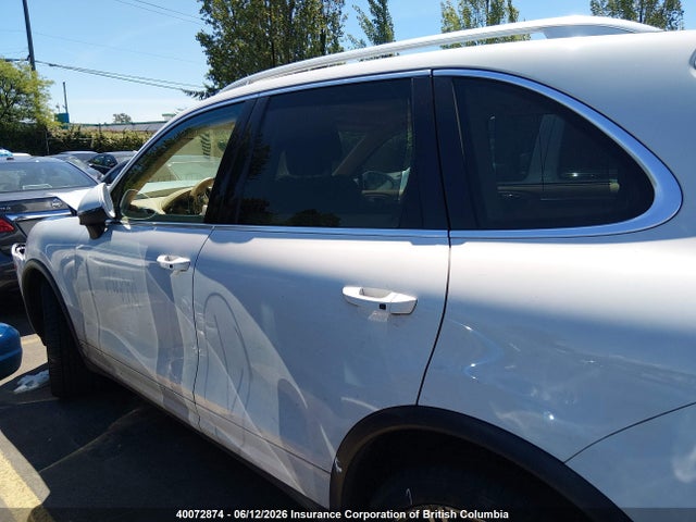 WP1AB2A23FLA60824 Porsche CAYENNE S