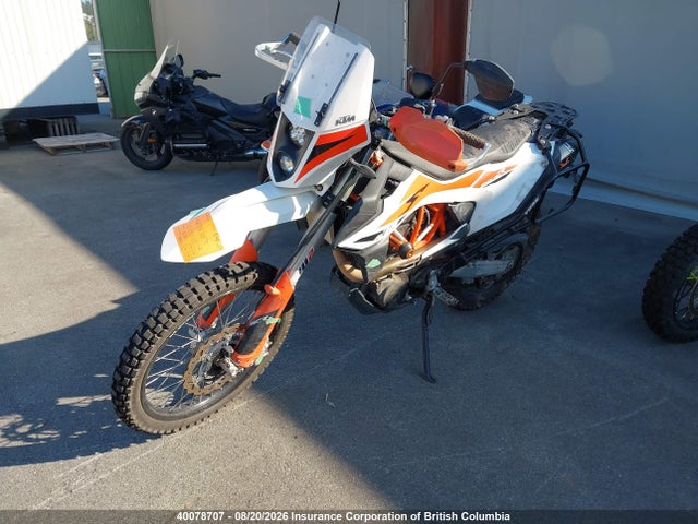 KTM 690 Enduro R 2019 VBKLEV409KM746785 Image 2