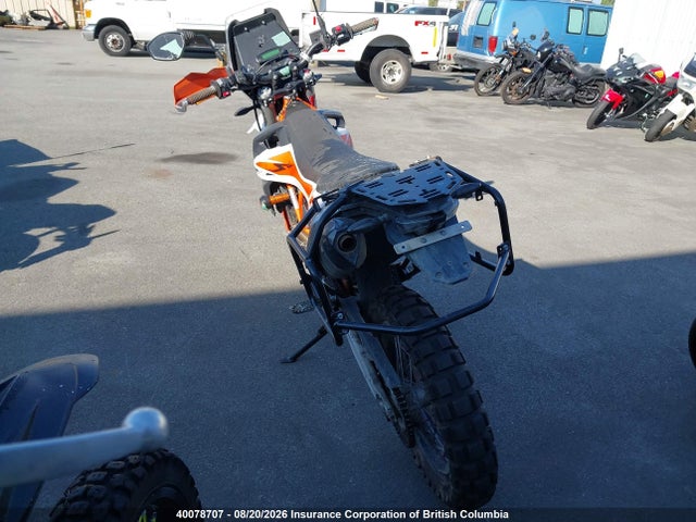 KTM 690 Enduro R 2019 VBKLEV409KM746785 Image 3