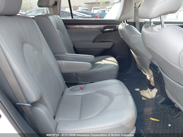 Toyota Highlander Hybrid Limited 2023 5TDEBRCH3PS136247 Image 8