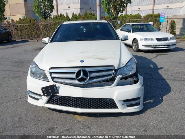 Продажа на аукционе авто 2012 Mercedes-benz C 250 4matic, vin: WDDGF8FB4CA638308, номер лота: 40078741