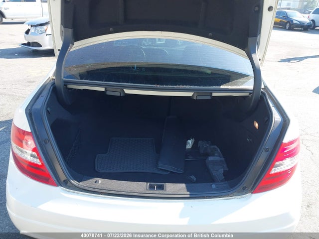 Продажа на аукционе авто 2012 Mercedes-benz C 250 4matic, vin: WDDGF8FB4CA638308, номер лота: 40078741