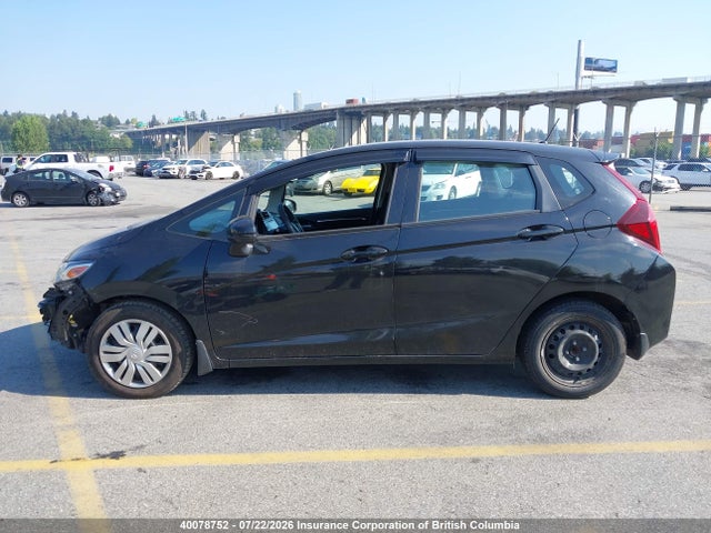 Honda Fit 2015 3HGGK5H50FM105876 Image 15