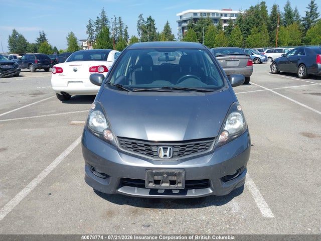 2013 Honda Fit მანქანა იყიდება აუქციონზე, vin: LUCGE8H76D3010516, აუქციონის ნომერი: 40078774
