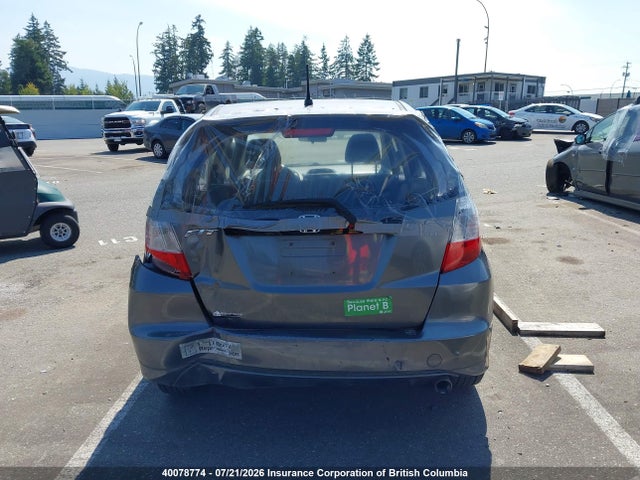 2013 Honda Fit მანქანა იყიდება აუქციონზე, vin: LUCGE8H76D3010516, აუქციონის ნომერი: 40078774