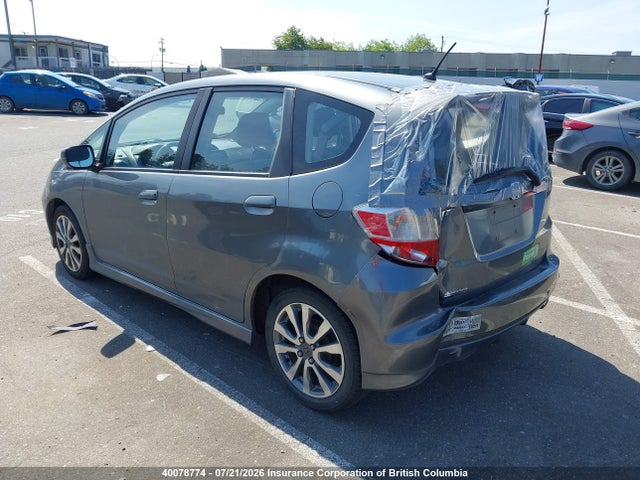 2013 Honda Fit მანქანა იყიდება აუქციონზე, vin: LUCGE8H76D3010516, აუქციონის ნომერი: 40078774