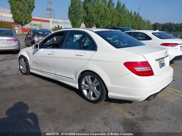 Aukcja sprzedaży 2012 Mercedes-benz C 300 4matic, vin: WDDGF8BB0CA729033, numer aukcji: 40078779