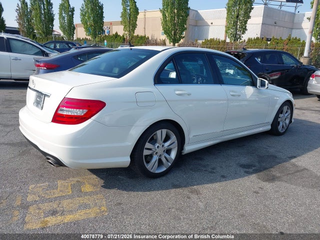 Aukcja sprzedaży 2012 Mercedes-benz C 300 4matic, vin: WDDGF8BB0CA729033, numer aukcji: 40078779