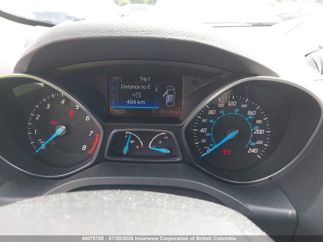 2013 Ford Escape Se მანქანა იყიდება აუქციონზე, vin: 1FMCU9G94DUB87733, აუქციონის ნომერი: 40078785