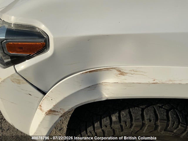 5TFGZ5AN9JX128404 Toyota Tacoma Limited/trd Off Road