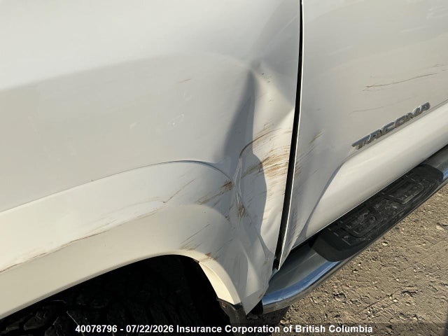 5TFGZ5AN9JX128404 Toyota Tacoma Limited/trd Off Road