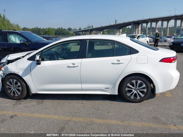 Toyota Corolla Le/se 2026 JTDBDMHE9T3031271 Image 13