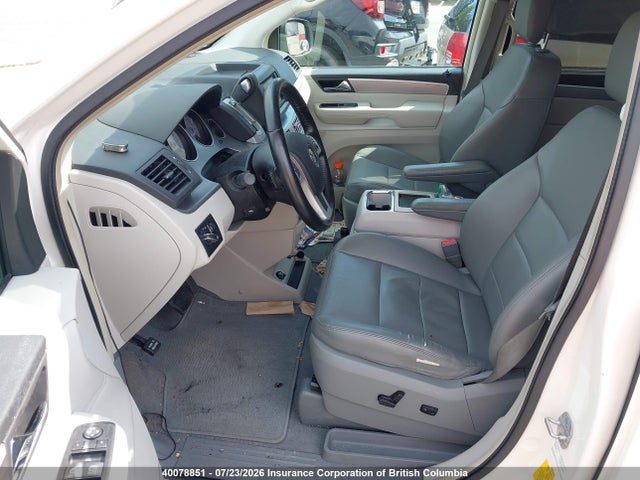 Aukcja sprzedaży 2011 Volkswagen Routan Sel, vin: 2V4RW5DG5BR696296, numer aukcji: 40078851