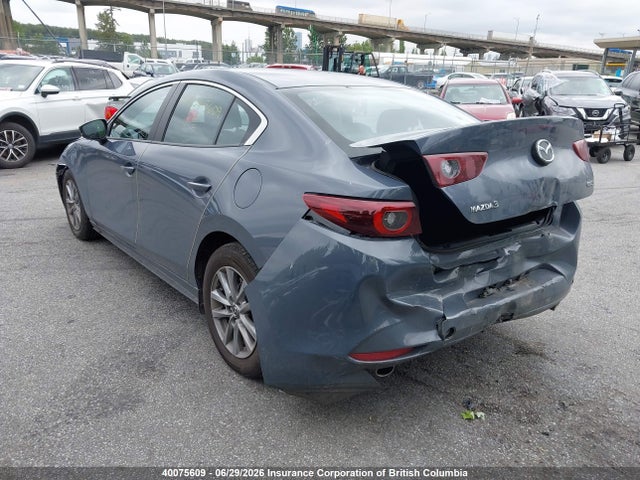 Mazda 3 Preferred 2025 JM1BPACM2S1765958 Image 3