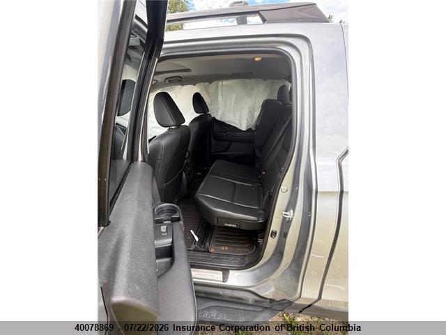 Honda Ridgeline Touring 2018 5FPYK3F75JB502158 Image 9