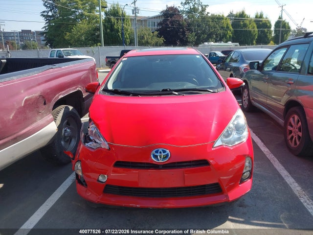 Toyota PRIUS C 2014 JTDKDTB38E1081160 Image 12