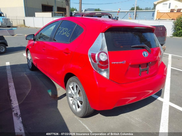 Toyota PRIUS C 2014 JTDKDTB38E1081160 Image 3