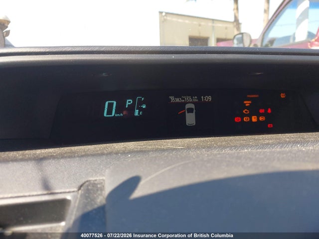 Toyota PRIUS C 2014 JTDKDTB38E1081160 Image 7