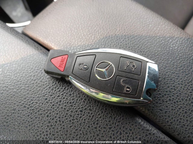 2011 Mercedes-benz C 300 4matic მანქანა იყიდება აუქციონზე, vin: WDDGF8BB6BA520538, აუქციონის ნომერი: 40073510