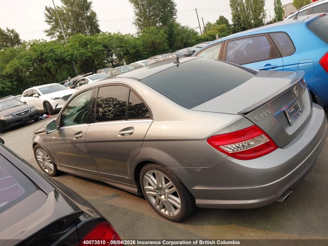 2011 Mercedes-benz C 300 4matic მანქანა იყიდება აუქციონზე, vin: WDDGF8BB6BA520538, აუქციონის ნომერი: 40073510
